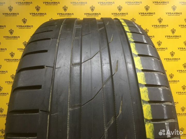 Nokian Tyres Hakka Black SUV 295/40 R21 111Y