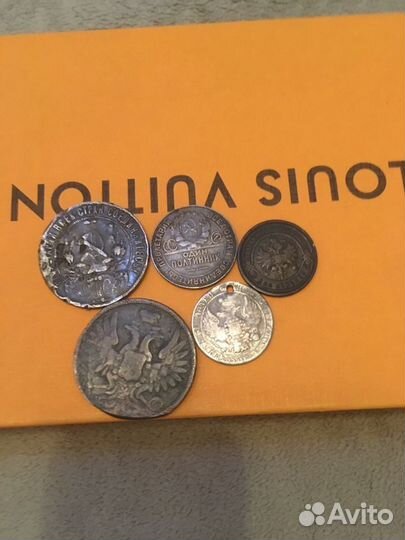 Продаю монеты, обмен на авто