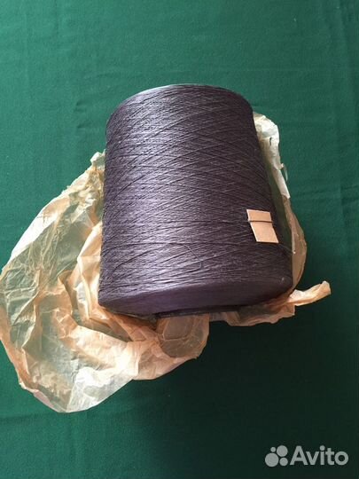 Нитки швейные на бобине