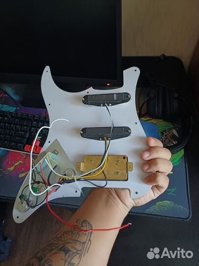 Пикгард stratocaster