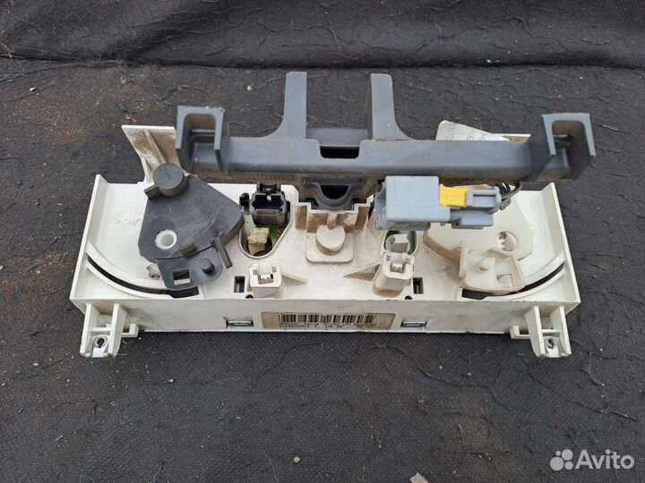Блок управления печкой Peugeot 406