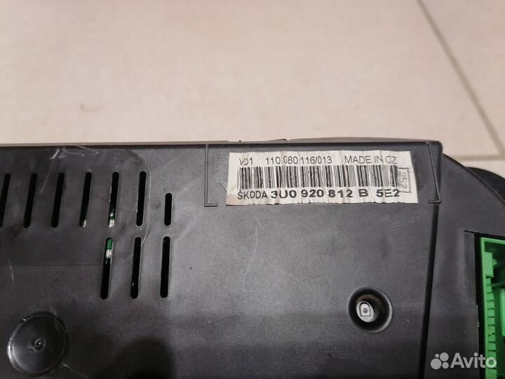 Щиток приборов шкода суперб 920 812 В