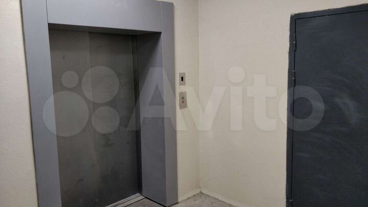 Машиноместо, 14 м²