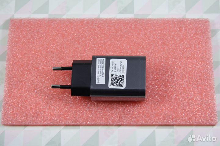 Зарядка Motorola TurboPower 18W - Евро - Новая