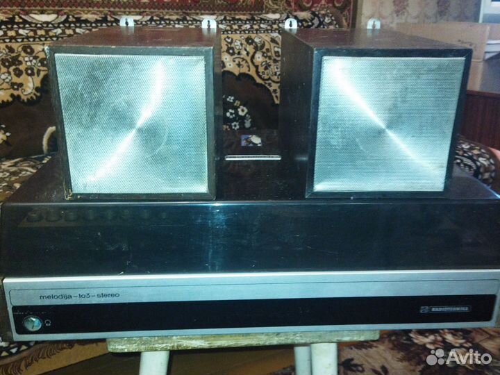 Проигрыватель винила СССР