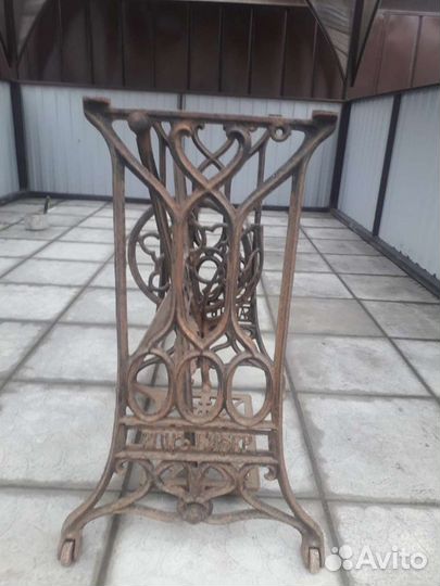 Чугунная станина,Арон Бибер