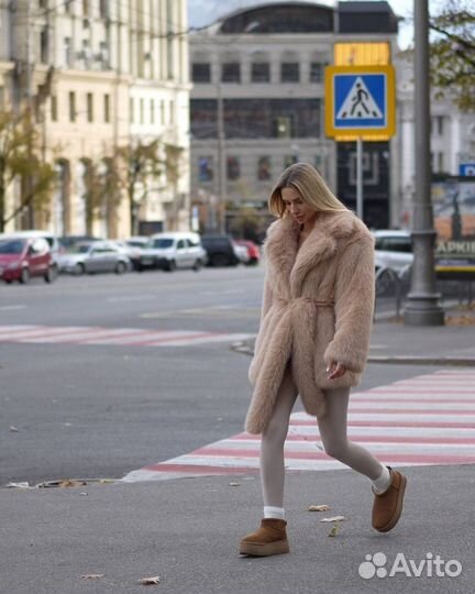 Шуба из экомеха женская