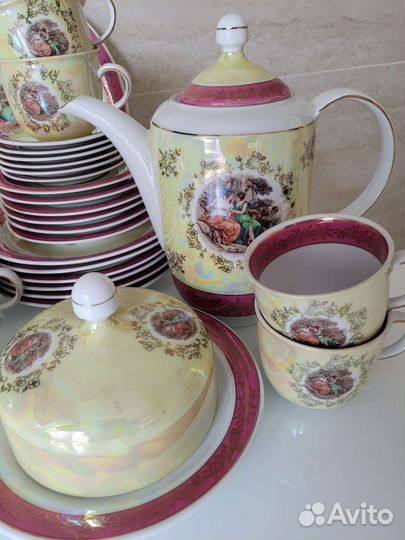 Чайно кофейный сервиз 