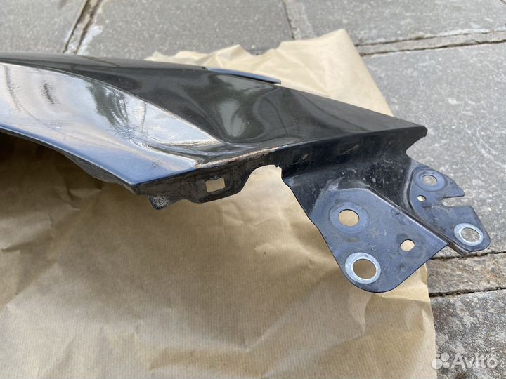 Крыло переднее правое Mazda 3 (2017)