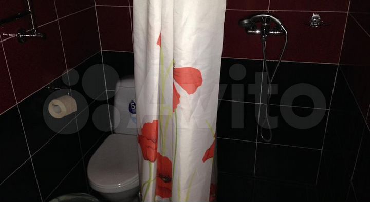 Комната 27 м² в 6-к., 3/4 эт.