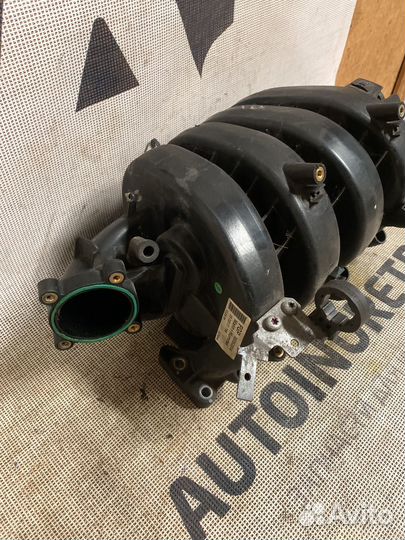 Впускной коллектор Opel Astra H 1.8 55353314