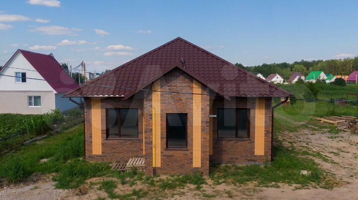 Дом 107 м² на участке 9,5 сот.