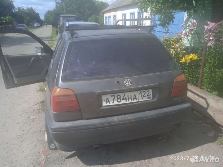Volkswagen golf 3и пассат б3