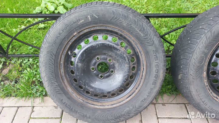 Колеса в сборе 215 60 r16