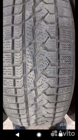 Kumho I'Zen RV Asymmetric 255/65 R16