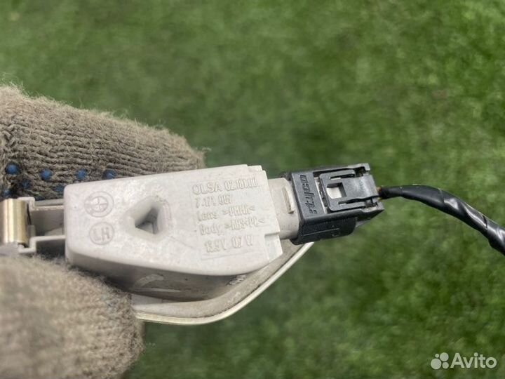 Повторитель поворота в крыло передний левый Bmw X5