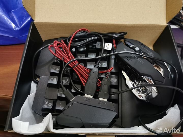 Игровой комплект для мобильных устройств