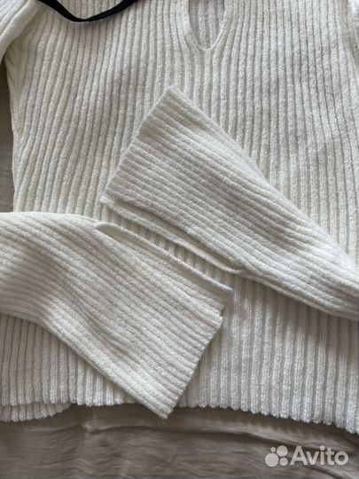 Джемпер женский с открытыми плечами