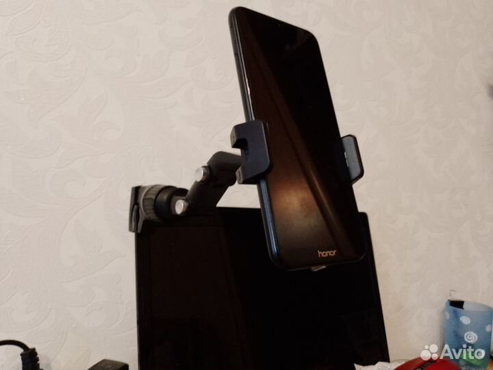 Телефонный держатель