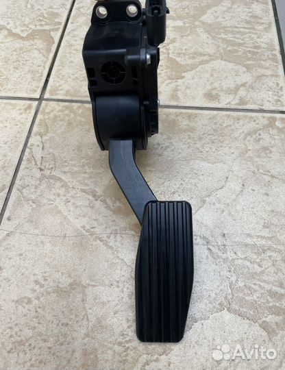 Педаль газа калина 1118 bosch электронная