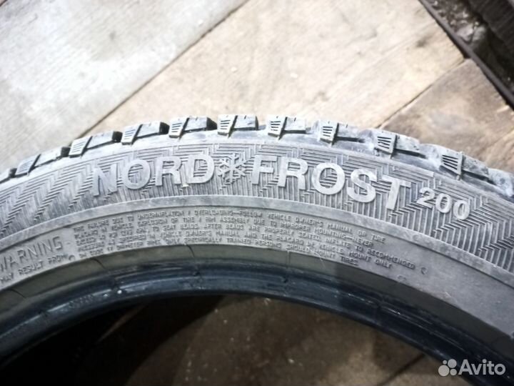 Gislaved Nord Frost 200 205/50 R17 93T