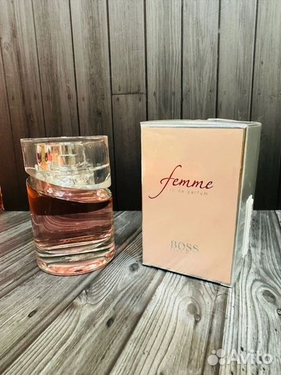 Парфюм для женщин