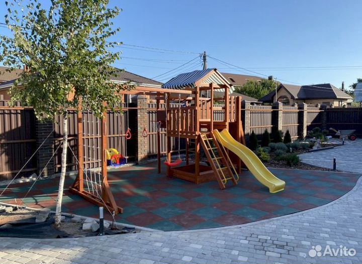 Детская площадка для всей семьи