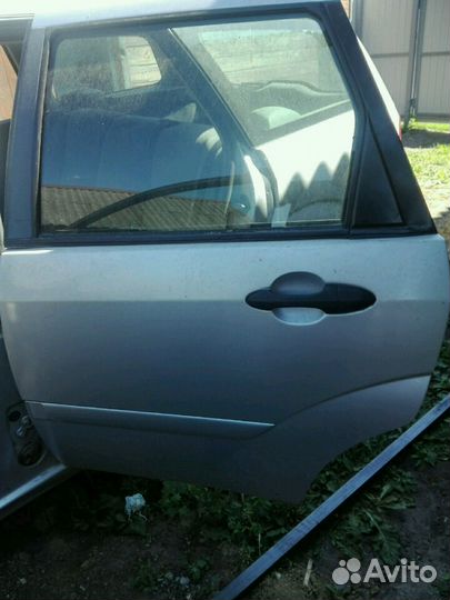 Дверь форд фокус 1