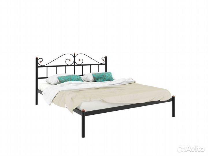 Двуспальная кровать металлическая Диана