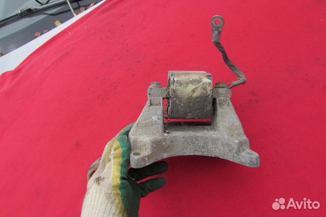 Подушка АКПП mercedes w220