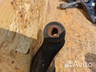 Lexus NX 300 рычаг передний