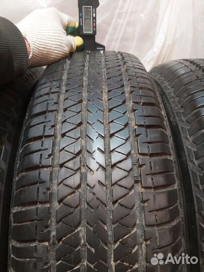 Bridgestone Dueler H/T 684II 205/70 R15