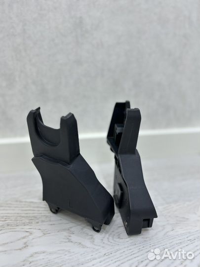 Автолюлька maxi cosi с адаптерами