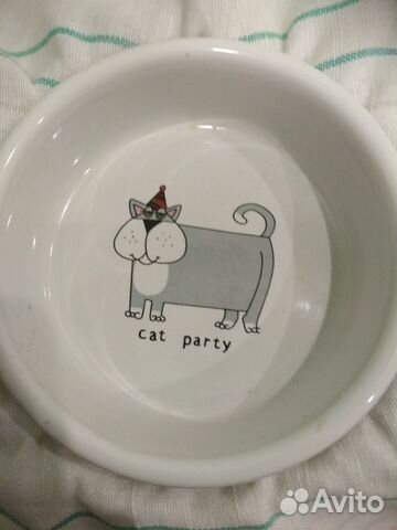 Миска для кошек
