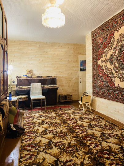 2-к. квартира, 43 м², 3/5 эт.