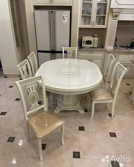 Столы и стулья Кухонный стол и стулья