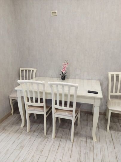 2-к. квартира, 52 м², 2/9 эт.