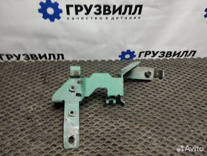 Кронштейн (крепление) Volvo FH4