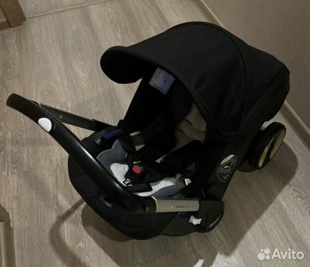 Коляска автолюлька doona