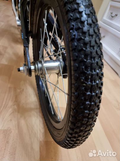 Детский велосипед 16