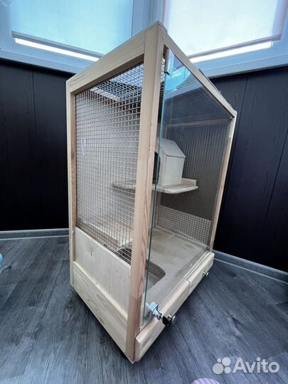 Витрина для шиншилл