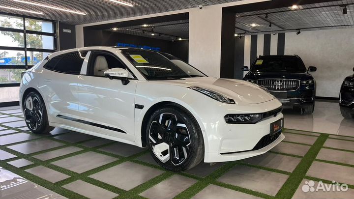 Zeekr 001, 2023