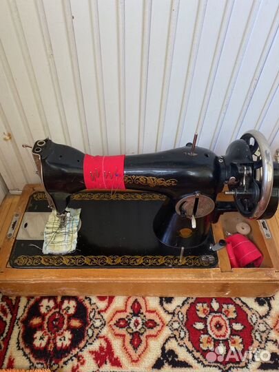 Швейная машинка подольская ручная