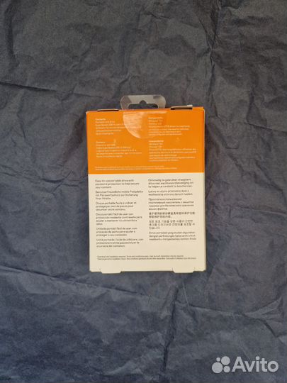 Внешний жесткий диск на 2тб новый western digital