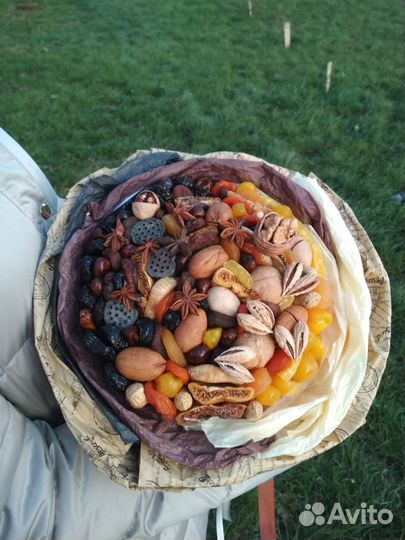 Букет с сухофруктами