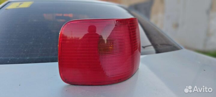 Задний левый фонарь audi 100/a6 Avant