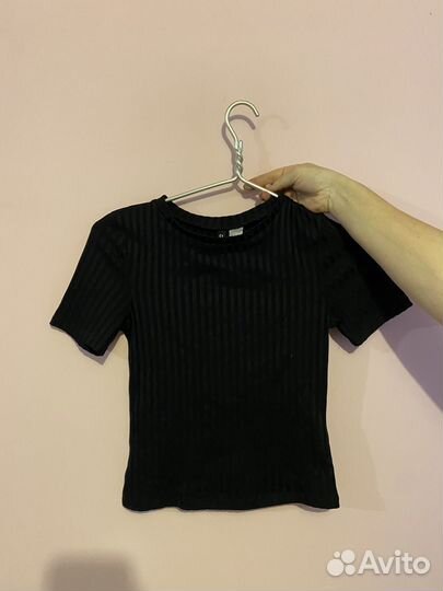 Топ с коротким рукавом