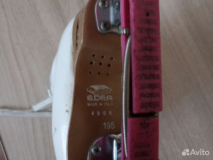 Фигурные коньки edea 195