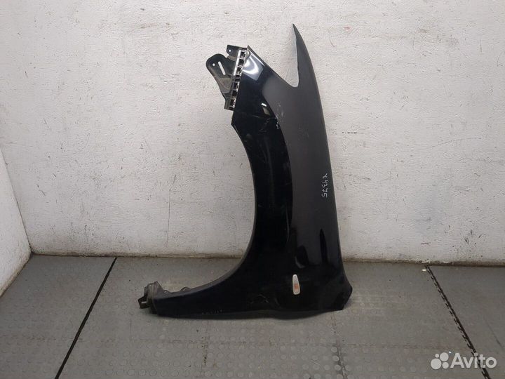 Крыло Mitsubishi ASX, 2014