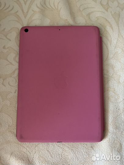 Чехол на iPad